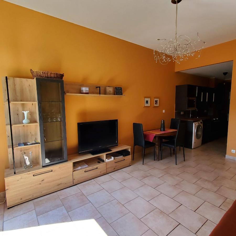 Le Vent Dans Les Voiles - Appartement Classe 4 Etoiles Mèze المظهر الخارجي الصورة