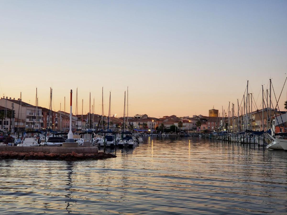 Le Vent Dans Les Voiles - Appartement Classe 4 Etoiles Mèze المظهر الخارجي الصورة